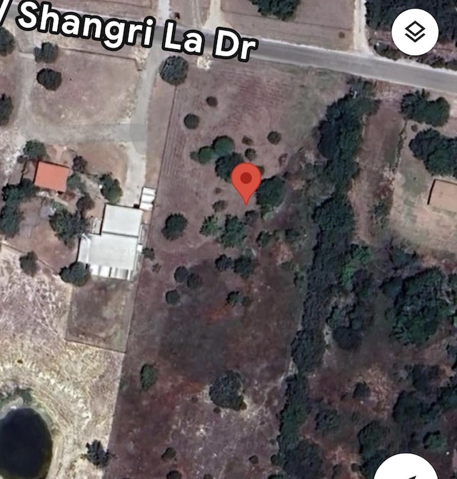 211 W Shangri La Dr, Azle, TX 76020