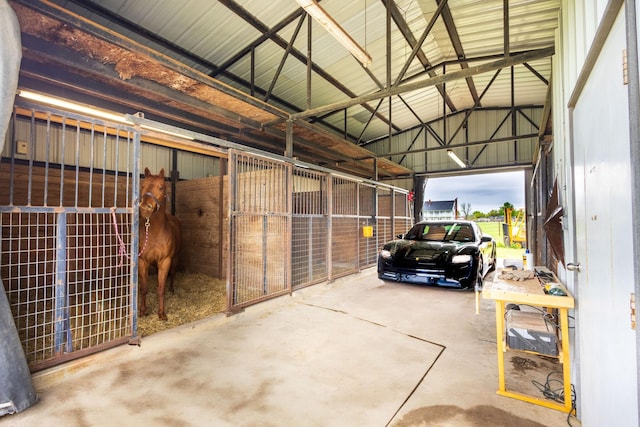860 Prairie Trl, Argyle, TX 76226 - view of horse barn