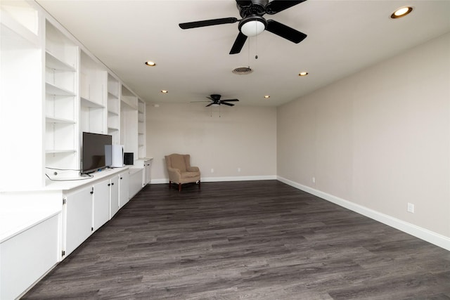 unfurnished room with dark wood-type flooring, a ceiling fan, visible vents, recessed lighting, and baseboards