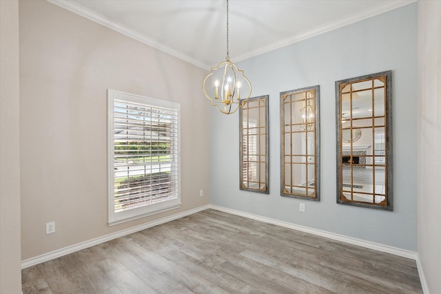 8508 Landing Way Ct, Fort Worth, TX 76179 - spare room featuring a chandelier, wood finished floors, crown molding, and baseboards
