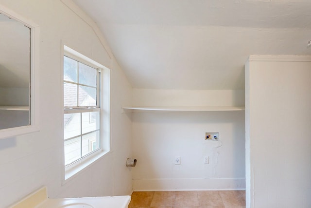 2311 Market Ave, Fort Worth, TX 76164 - laundry area with laundry area, washer hookup, baseboards, and a wealth of natural light