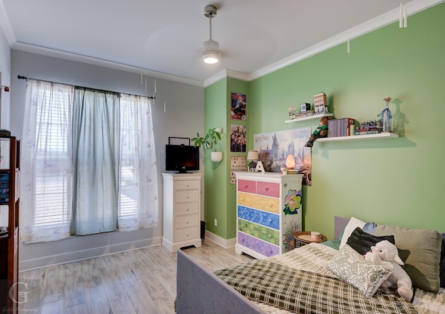 262 Poydras Ave, Bossier City, LA 71111 - bedroom with ceiling fan, baseboards, crown molding, and wood finished floors