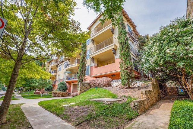 3818 Holland Ave Unit 305, Dallas, TX 75219 - view of property
