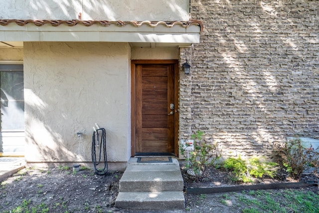 851 Dublin Dr Unit 3, Richardson, TX 75080 - doorway to property featuring stucco siding