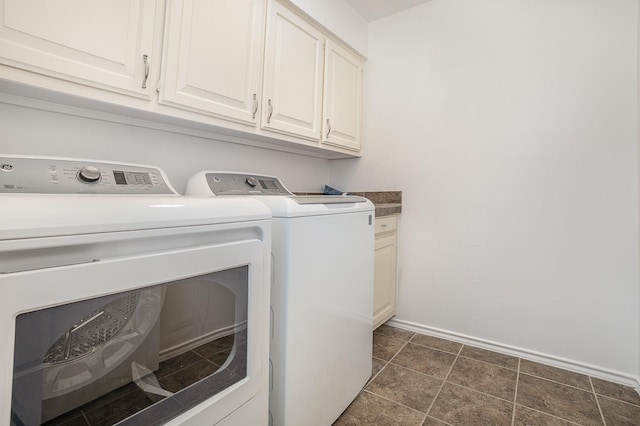 3422 Lovers Ln Unit A, University Park, TX 75225 - laundry room featuring independent washer and dryer, cabinet space, and baseboards