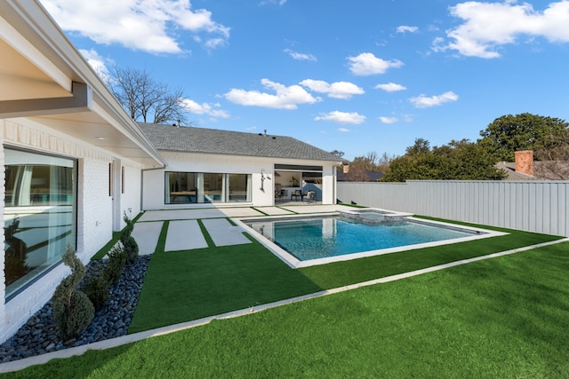 4147 Deep Valley Dr, Dallas, TX 75244 - view of pool featuring a lawn, a fenced backyard, a patio area, and a pool with connected hot tub