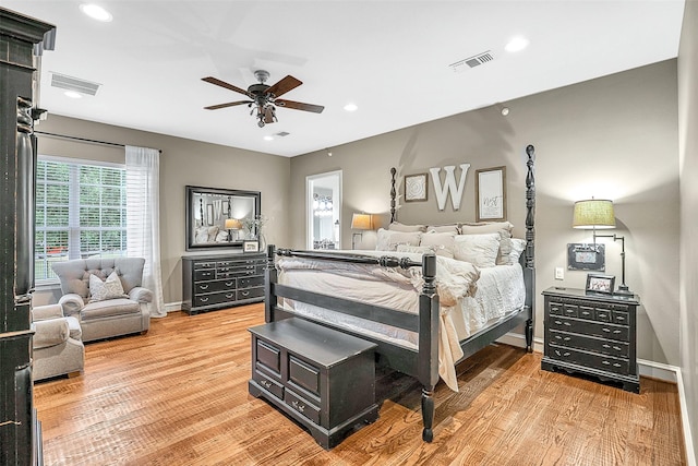 10040 Little Horn Cir, Frisco, TX 75035 - bedroom featuring light wood-style floors, ceiling fan, and recessed lighting