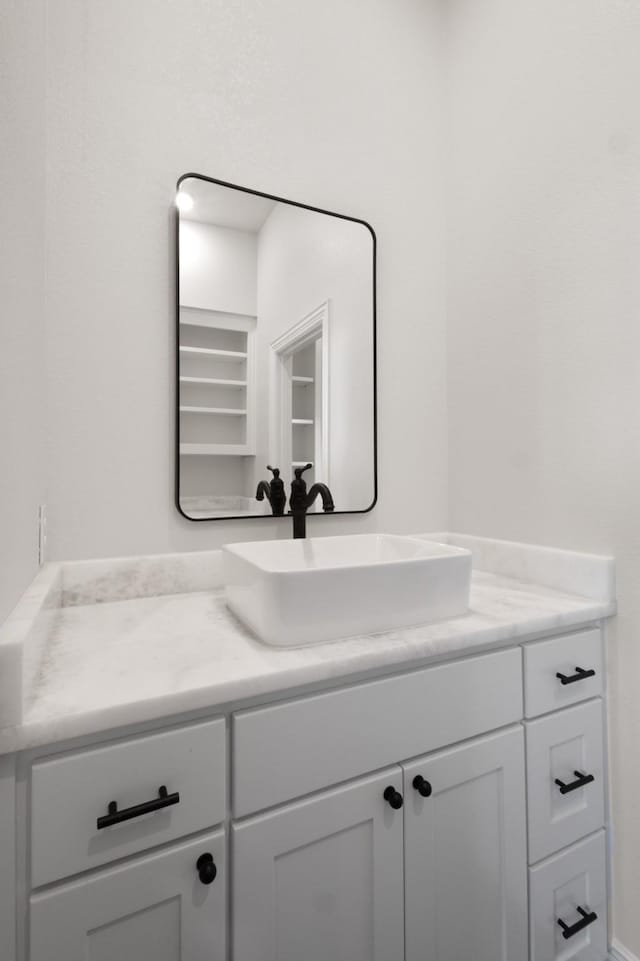 109 Post Oak Cv, Sunset, TX 76270 - bathroom featuring vanity