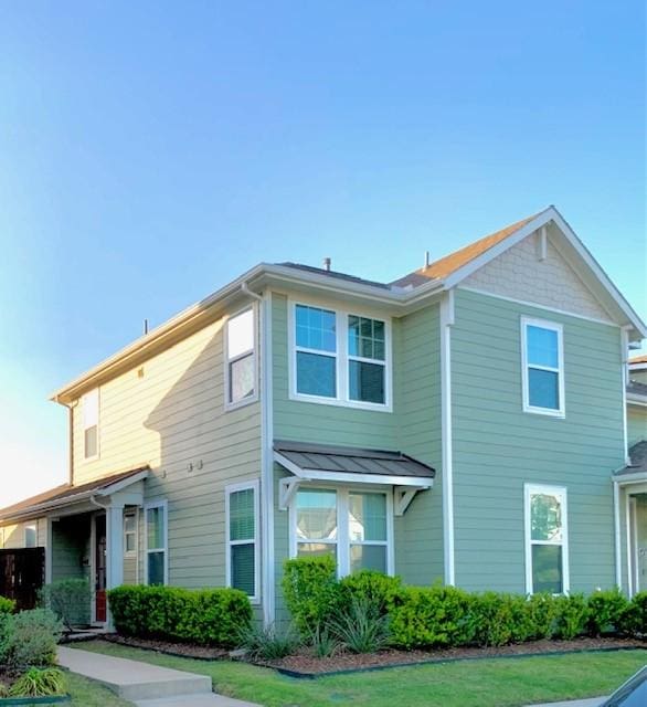 6441 Boone Dr, Rowlett, TX 75089 - view of front of house featuring a front yard