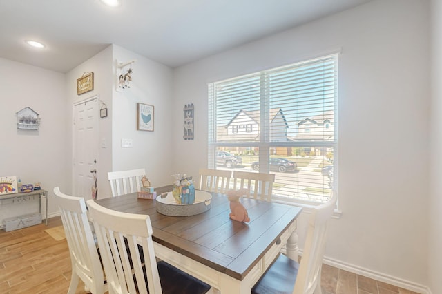 2821 Journey Ln, Forney, TX 75126 - dining area featuring light wood-style flooring, baseboards, and recessed lighting