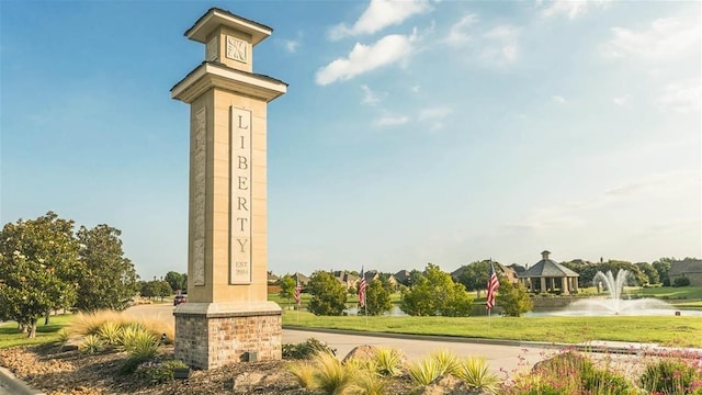 2702 Middleton Dr, Melissa, TX 75454 - view of property's community featuring a water view
