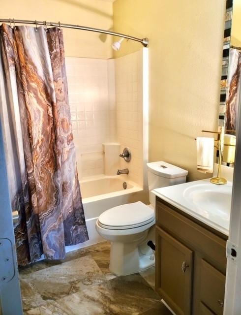 518 Lonestar Park Ln, Ponder, TX 76259 - bathroom with vanity and shower / bath combination with curtain
