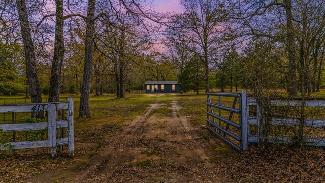 exterior space featuring fence