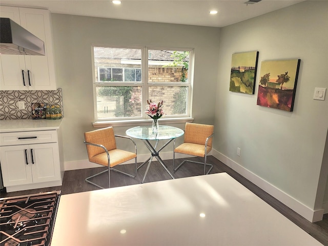 5515 Enchanted Ln, Dallas, TX 75227 - dining room featuring baseboards, recessed lighting, and dark wood-type flooring