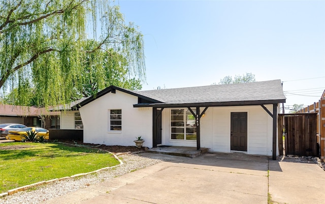 4343 Birch Dr, Mesquite, TX 75150 - ranch-style home featuring a shingled roof and brick siding