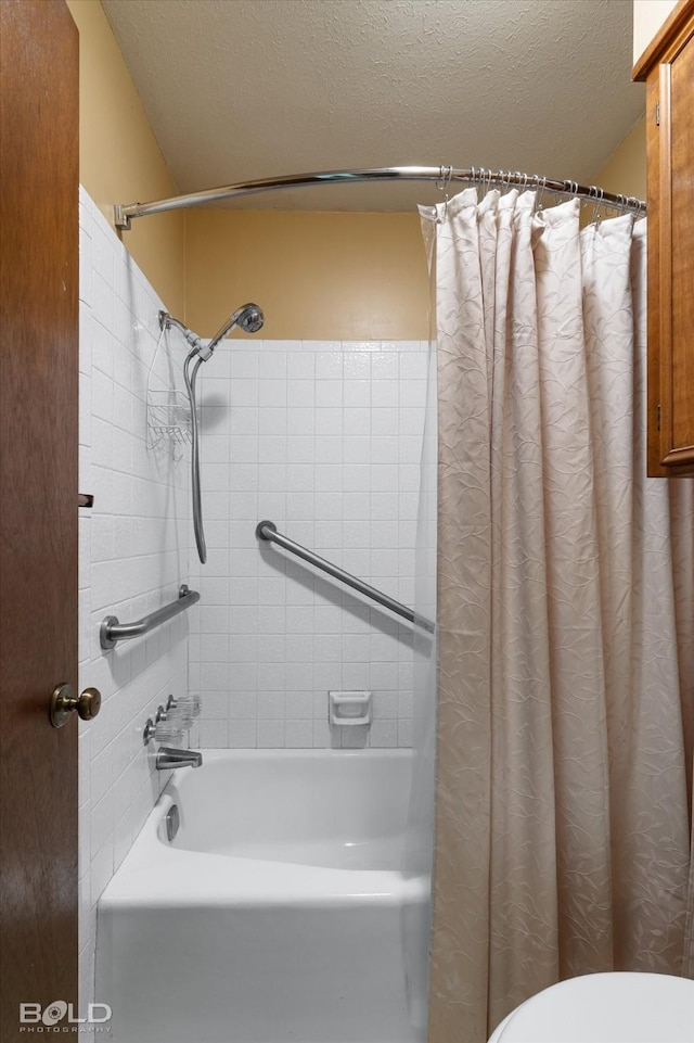 6307 Bocage Dr, Shreveport, LA 71119 - full bath with shower / bath combination with curtain and a textured ceiling