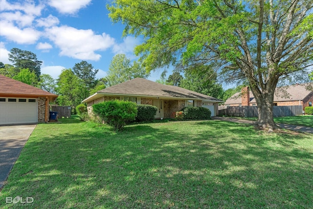 6307 Bocage Dr, Shreveport, LA 71119 - ranch-style home featuring a front yard, fence, and driveway