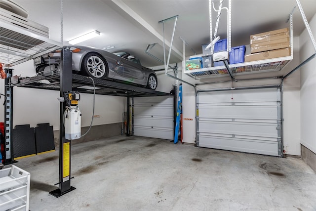 2313 Sandlin Dr, Fort Worth, TX 76008 - view of garage