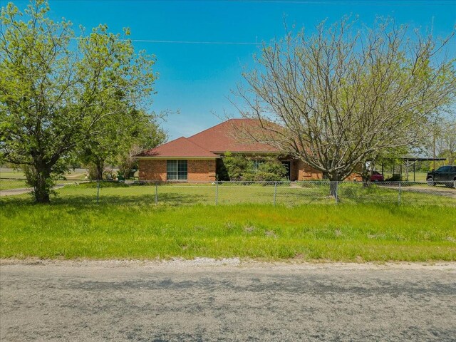 275 Salesville Rd, Mineral Wells, TX 76067 - ranch-style house featuring fence