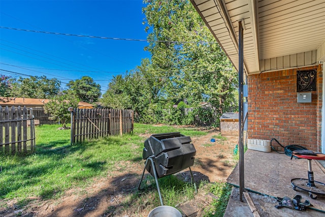 1206 John Reagan St, Benbrook, TX 76126 - view of yard