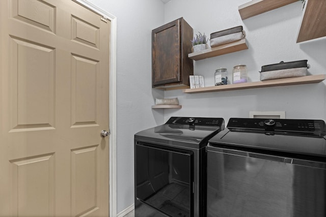 6517 Sierra Madre Dr, Fort Worth, TX 76179 - laundry area featuring washing machine and clothes dryer and cabinet space