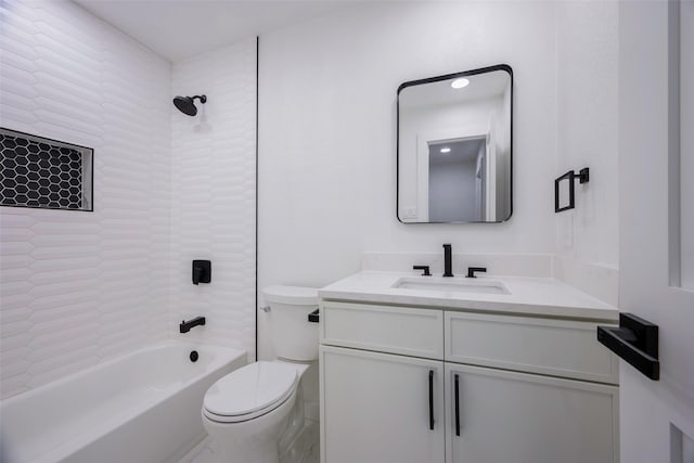446 Silver Creek Dr, Duncanville, TX 75137 - full bath featuring toilet, vanity, and shower / bathtub combination