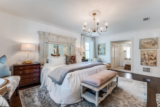 4661 Mockingbird Ln, Highland Park, TX 75209 - bedroom with a chandelier, crown molding, and wood finished floors