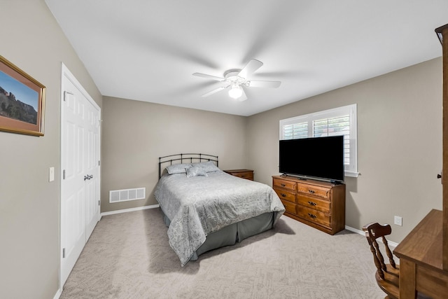 1409 Thames Dr, Plano, TX 75075 - carpeted bedroom with visible vents, baseboards, a ceiling fan, and a closet