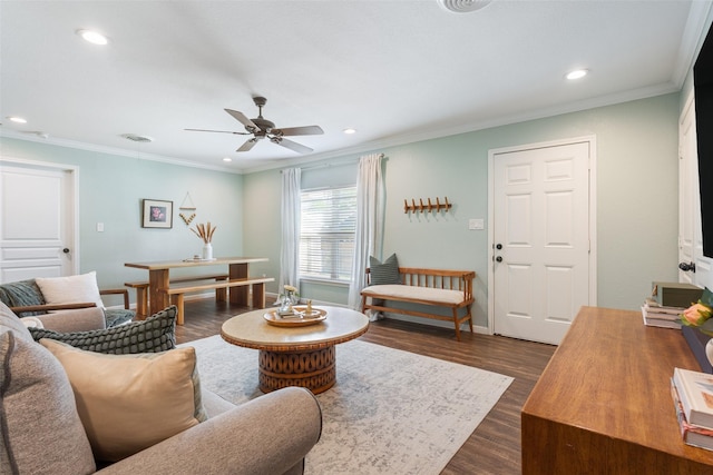 living room featuring dark wood-type flooring, recessed lighting, and a ceiling fan