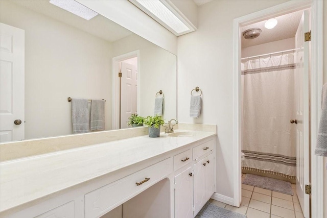 10010 Lost Oak Ridge Dr, Woodway, TX 76712 - full bath with vanity and tile patterned flooring