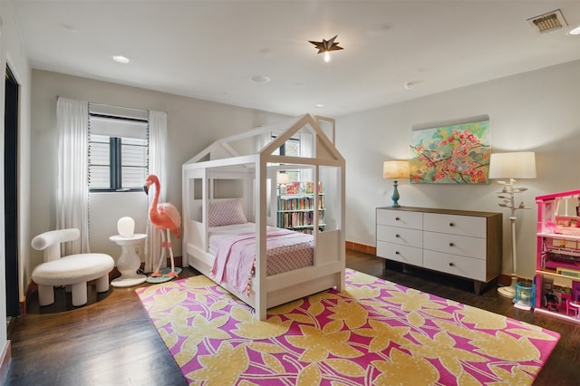6955 Lakewood Blvd, Dallas, TX 75214 - bedroom with wood finished floors, recessed lighting, and baseboards