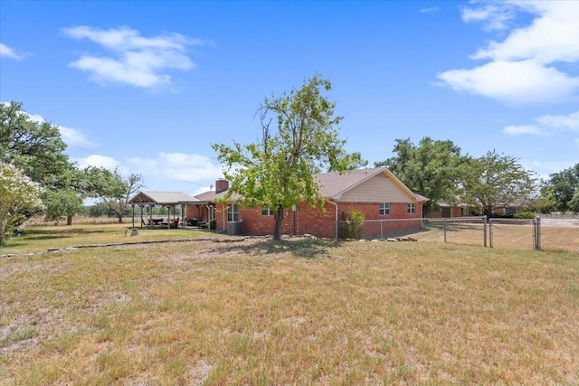 view of yard featuring fence
