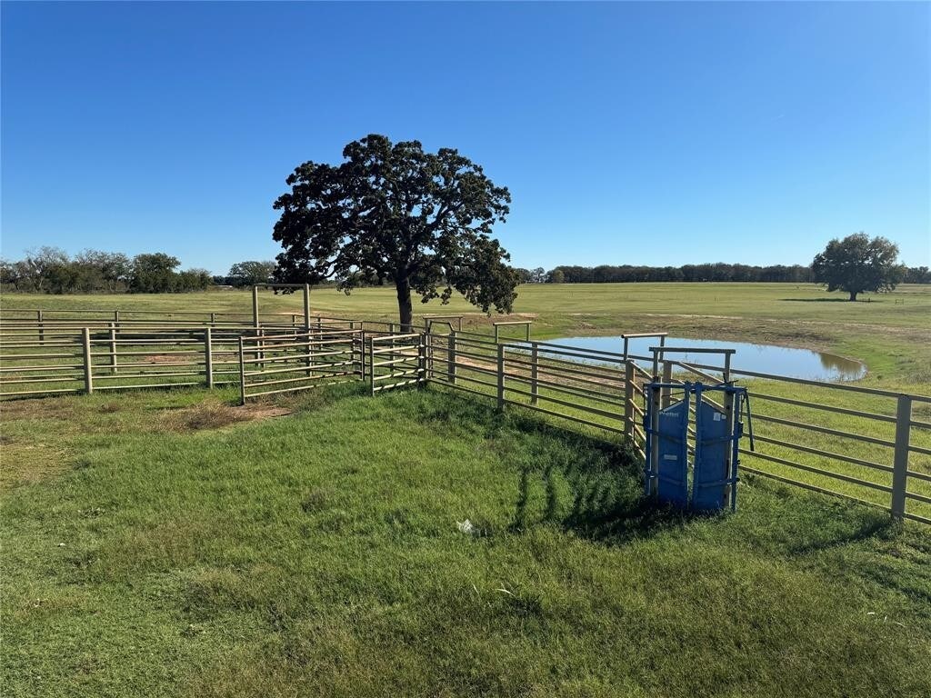 5030 Bandy Rd, Granbury, TX 76049
