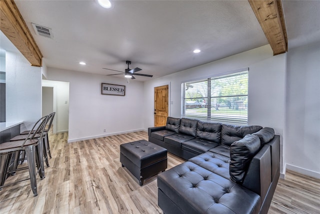 3452 Antilles Dr, Mesquite, TX 75150 - living room featuring ceiling fan, light wood-style floors, baseboards, and recessed lighting
