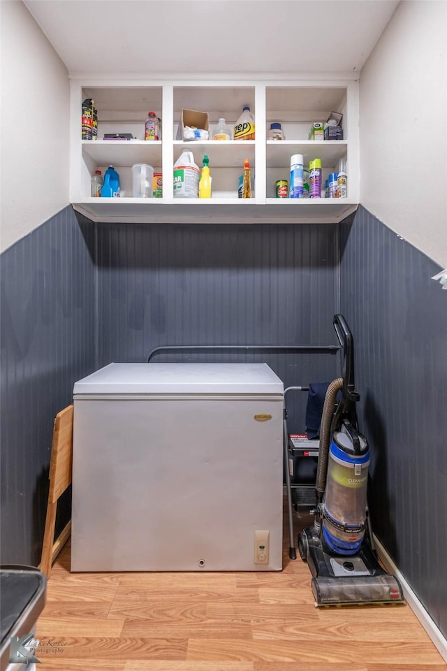 washroom featuring wood finished floors