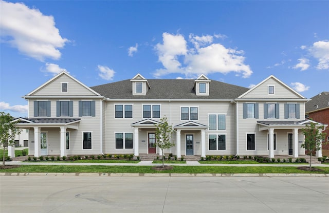 15712 Millwood Trl, Frisco, TX 75033 - townhome / multi-family property with a front yard