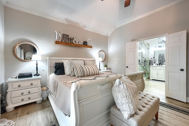 3419 Willowcreek Dr, Sunnyvale, TX 75182 - bedroom featuring light wood-style floors, ensuite bath, crown molding, a ceiling fan, and lofted ceiling