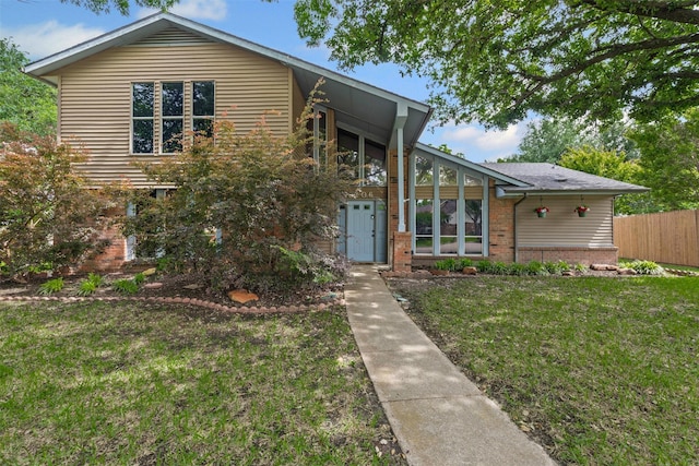 3206 Knights Haven Ln, Garland, TX 75044 - mid-century inspired home with brick siding