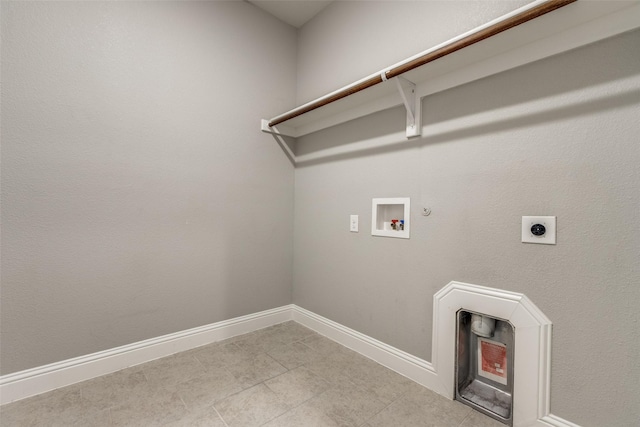1624 Sweetwater Way, Celina, TX 75009 - laundry room featuring hookup for a gas dryer, electric dryer hookup, hookup for a washing machine, and light tile patterned floors