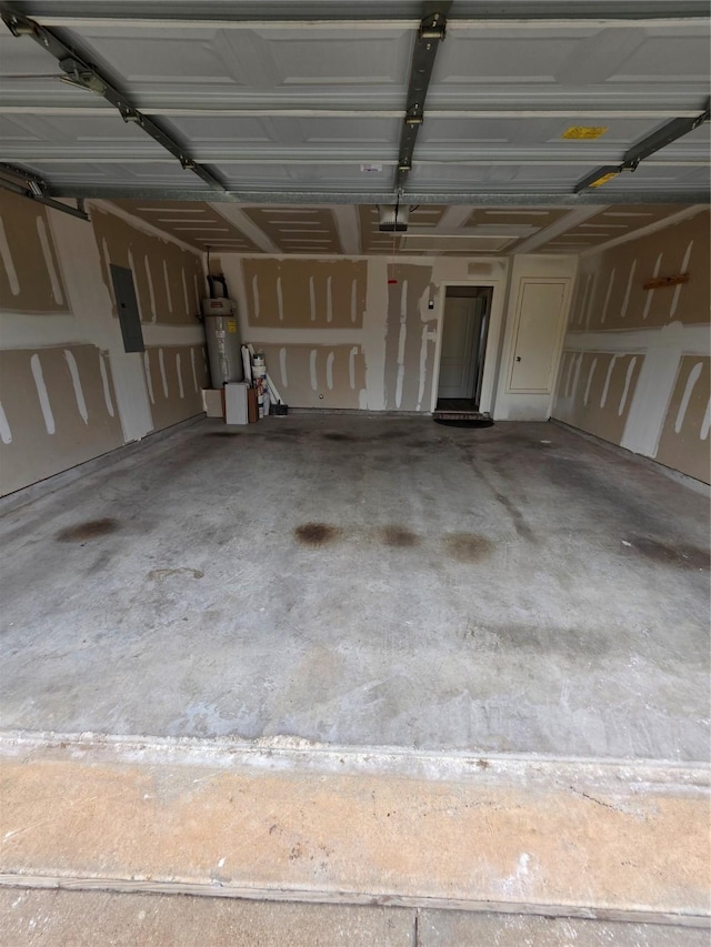 423 Murphy Rd, Burleson, TX 76028 - garage with electric water heater and electric panel