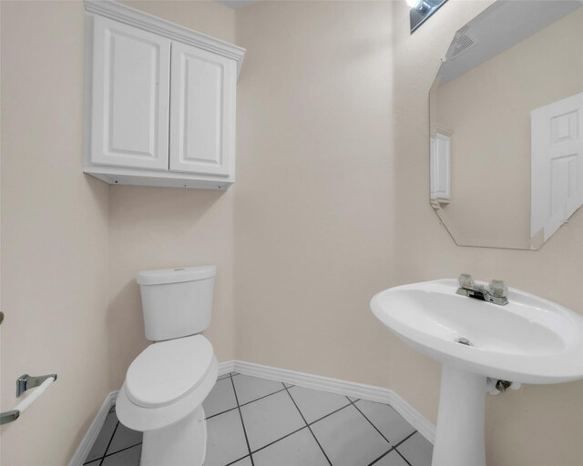 908 Englewood Ln, Plano, TX 75025 - washroom with hookup for an electric dryer, cabinet space, and hookup for a washing machine
