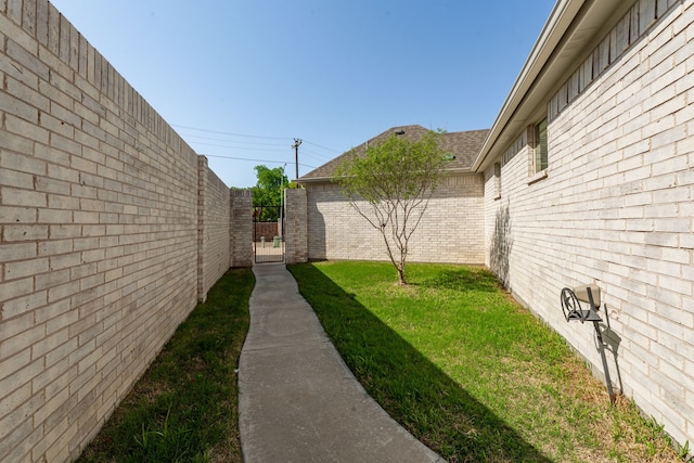 view of yard featuring fence
