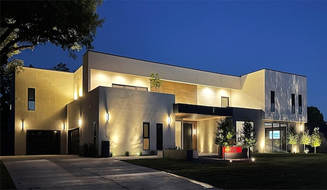 10236 Crestover Dr, Dallas, TX 75229 - modern home with stucco siding and concrete driveway