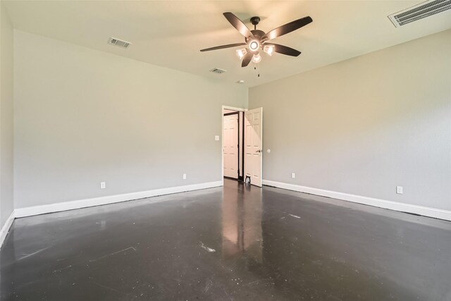 2001 Ryan Ct, Weatherford, TX 76085 - unfurnished room with visible vents, ceiling fan, unfinished concrete flooring, and baseboards