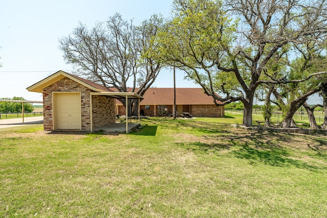 view of yard with a patio area