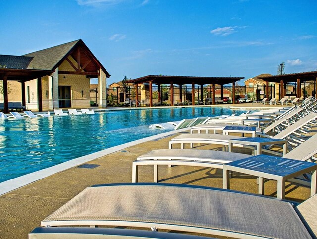 1005 Napier Way, Fort Worth, TX 76247 - view of community pool