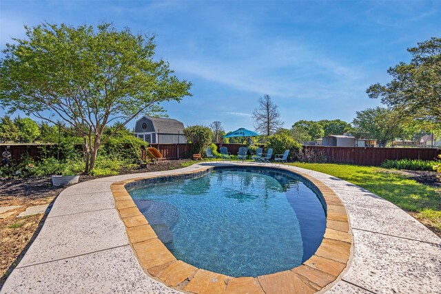 6 Broadmoor Way, Lucas, TX 75098 - view of pool featuring a fenced backyard