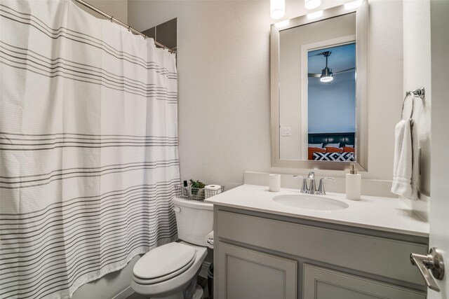 1314 Middleton Dr, Rockwall, TX 75087 - ensuite bathroom with toilet, vanity, and connected bathroom