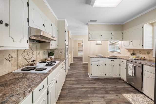 800 Western Hills Dr, Sherman, TX 75092 - kitchen featuring ornamental molding, white appliances, white cabinetry, under cabinet range hood, and visible vents