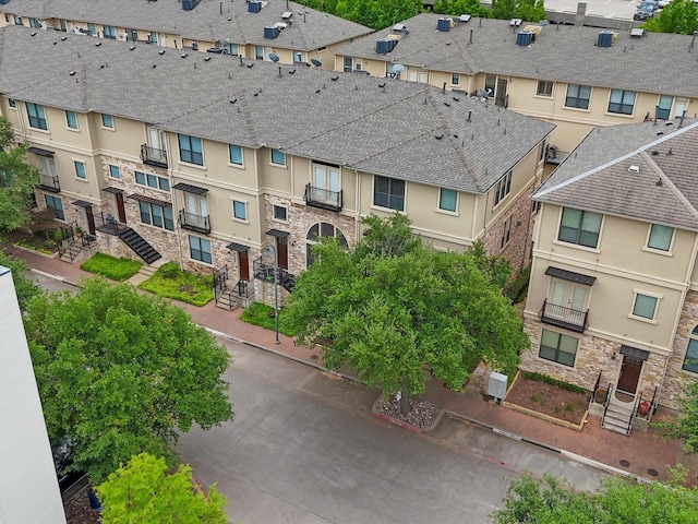 surrounding community featuring a residential view